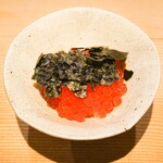 東麻布 天本 - 新イクラ、柔らかい皮を出汁で膨らませる、金田の海苔