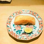 東麻布 天本 - 大分マナガツオ唐揚げ