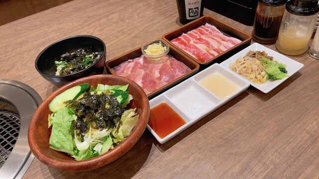 Gyukaku All you can eat Senmon Ten Nakagawa Nakajima Ten photo 3