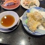 すし 銚子丸 - サーモン天ぷらと大葉食べてから写真撮ってないのに気がついたorz