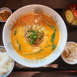 オーパスワン - 担担麺セット