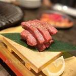 Katamen Aburiyakiniku Juubee Gokinjo - 