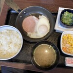 吉野家 - ハムエッグ納豆定食448円