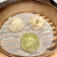 京鼎樓 HANARE店 - 小籠包