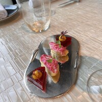 ベージュ アラン・デュカス 東京 - 