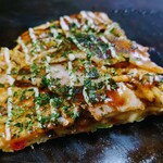 Okonomiyaki takara - 令和5年9月
                      ランチタイム(11:00〜16:00)
                      豚モダン焼き 税込750円