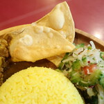 Gedara - スリランカ・ホーム・ランチ（パパダン）