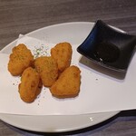 Private rooms × Teppan Izakaya Tesshin Yokkaichi Ekimae Ten