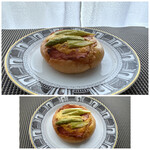 pasticceria CINO - ◆アスパラベーコン450円・・フォッカチャ生地の上にフィリングがのせられています。 お味は悪くないのですが、この価格としてはフィリングが少ないかしら。