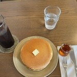喫茶　アカリマチ - 自家製ホットケーキ＋アイスコーヒー