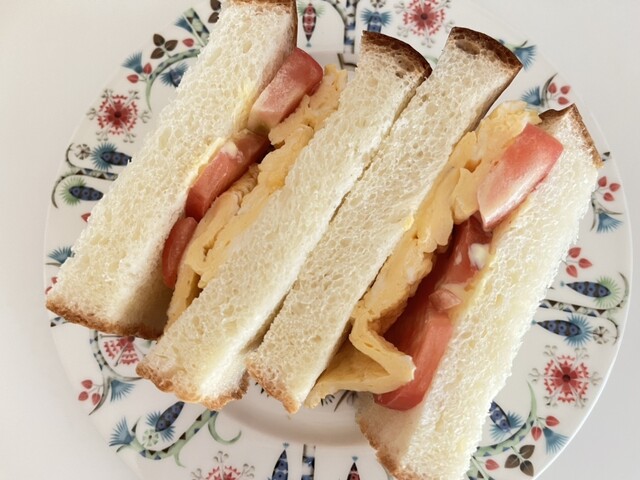 BREAD & BUTTER - Komiya/Bread | Tabelog