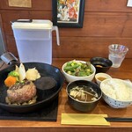 ハンバーグ食堂 榎本よしひろ商店 - 