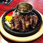 焼肉レストラン釜山 - 