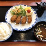 Shokuji Dokoro Shiota - カキフライ定食（税込1100円）