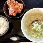 旭川ラーメン天山 - 半麺セットB