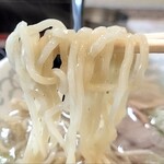 旭川ラーメン天山 - 麺アップ