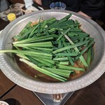 Tsukushinoko - 夏のもつ鍋