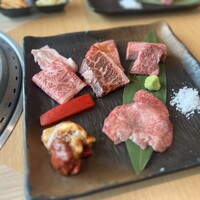 近江うし焼肉 にくTATSU 銀座店 - 