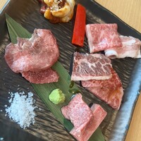 近江うし焼肉 にくTATSU 銀座店 - 