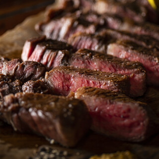 黒毛和牛のビステッカ