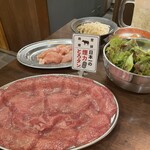 Taishuu Horumon Yakiniku Kemuriki - 