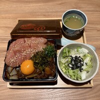肉の山翔 - ♦︎和牛めんたい重（特）