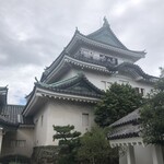 とんかつ荘 フジマル - 近くの和歌山城