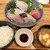 ふさのえき食堂 - 料理写真:刺身定食！見切れてる漬物がめちゃくちゃ美味しかった♥