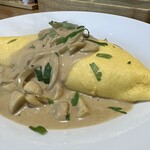 kitchen俊貴 - ポルチーニオムライス