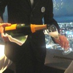 テーブル36 - 食前酒はクリュグヲいただきましょう！