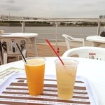 エフカイビーチ - 海辺で休憩。マンゴービールとテキーラジンジャー♥