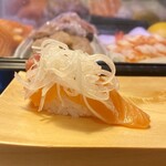 Sushi Sakaba Matsubara - オニオンサーモン