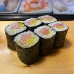 Sushi Sakaba Matsubara - トロたく細巻き