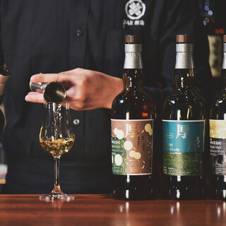 圧倒的なジャパニーズウイスキーの品揃え★飲み比べも◎