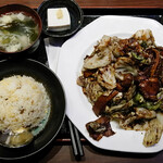 Chinese Dining ナンテンユー - 回鍋肉、半チャーハン