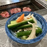 プルコギ苑 花野 - オイキムチ