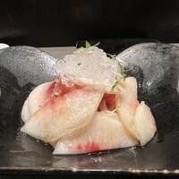 オッジ ダルマット 西麻布店 - 桃の冷製パスタ