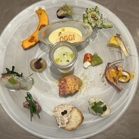 オッジ ダルマット 西麻布店 - 季節の前菜14種盛り合わせ