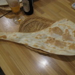 インドレストランカフェ　カリカ - 大きなナン