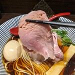 寿製麺 よしかわ - 低温系チャーシュー