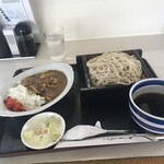 さか本 - もりそばとミニカレーライス（700円）