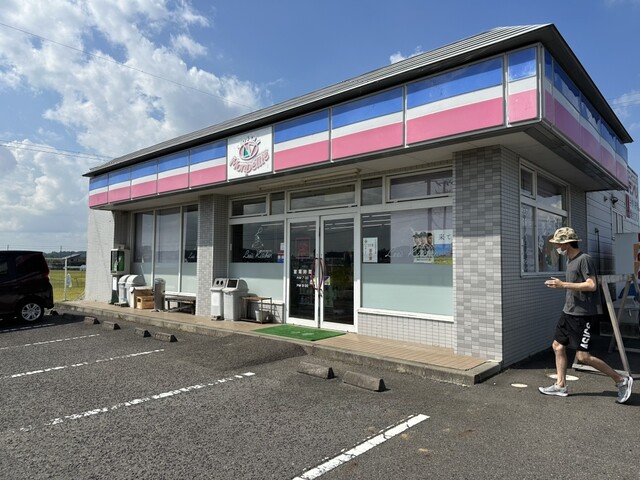 モンペリ 玉川熊田店 - 川辺沖（コンビニ・スーパー）の写真