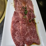 焼肉 道海山 - 特上ハラミand上ロース