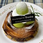 ブーランジェリー スドウ - シャインマスカットたっぷりデニッシュ