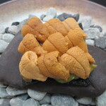 日本料理 TOBIUME - 藍島の赤海胆たっぷり