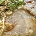 一楽ラーメン - チャーシューアップ！
