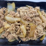 Yoshinoya - 2023/09/17
                        牛皿定食 大飯+並飯 635円→585円
                        ✳︎ラインクーポン -50円
                        ✳︎牛ポ 1p