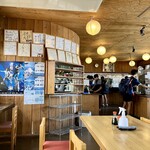 Teuchi Udon Shimizuya - 店内(店舗奥からの眺め)