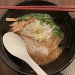 らーめんごう - 牛骨醤油ラーメン