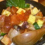 鮮魚・お食事処 山正 本店 - 山正丼大盛り